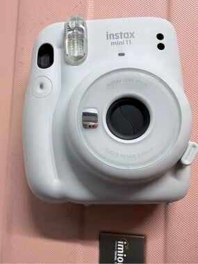 Instax Mini 11 Instant Camera - White
